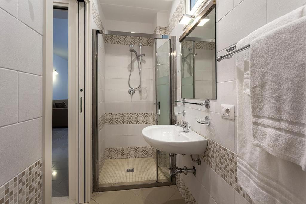 Residence Perla Rimini Kültér fotó